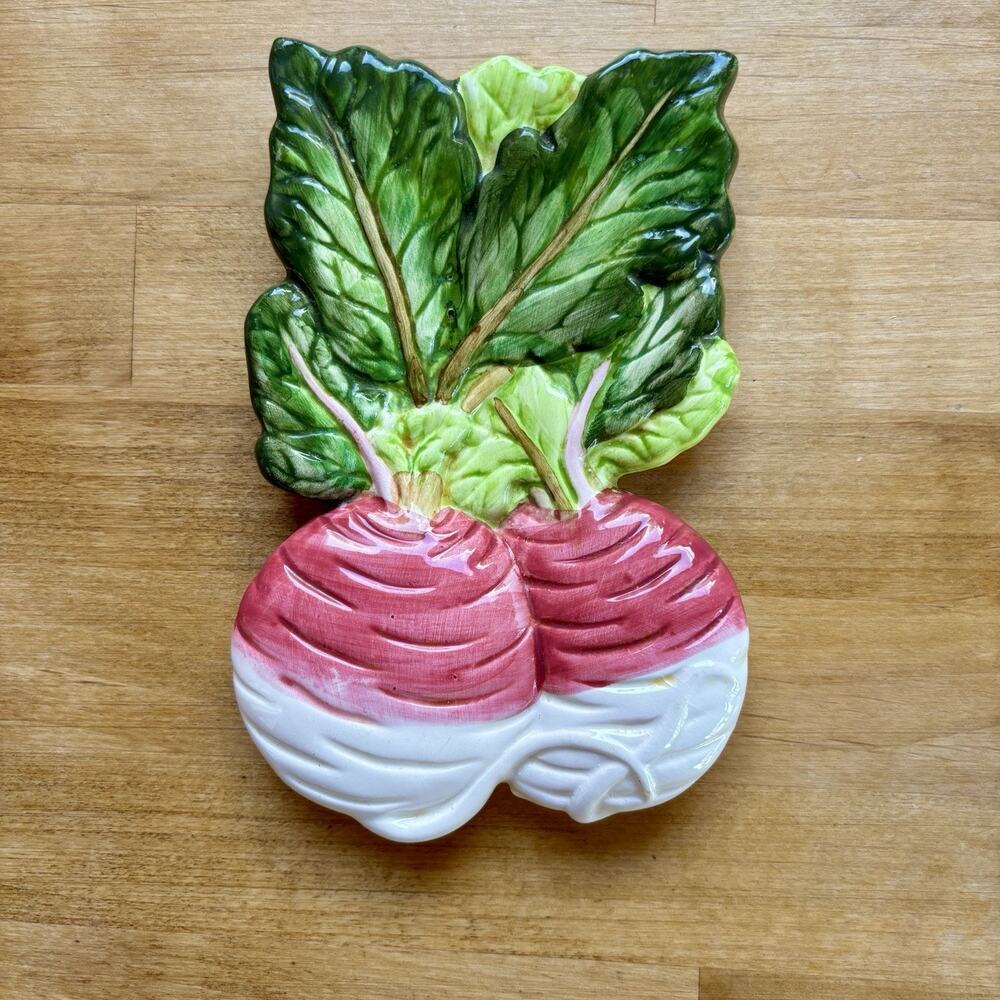 KMC Hand Painted Kitschy Ceramic Spoon Rest Radish Red Green Vintage Cottagecore - Picture 6 of 7